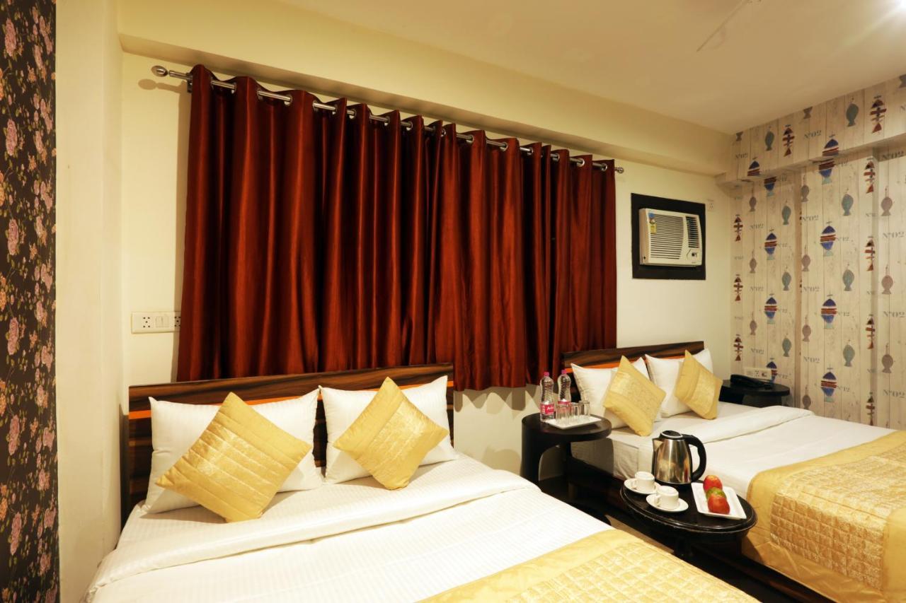 Hotel Classic Plaza At Delhi Airport Nova Deli Exterior foto